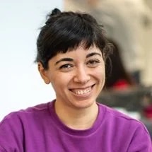 Roxana Turcu headshot